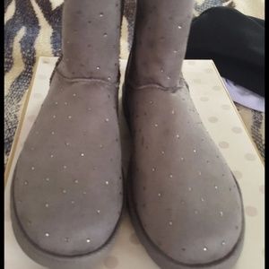 Women's gray boots